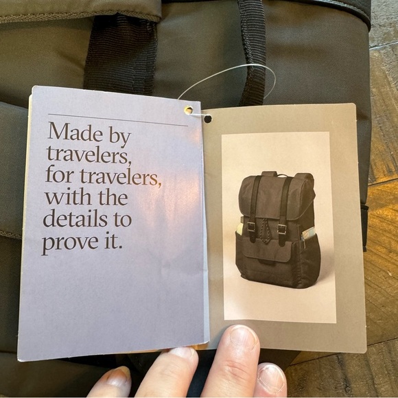 Open Story Fitted Flap Backpack Gray Laptop Sleeve Travel Water Resistant NWT - Picture 9 of 11